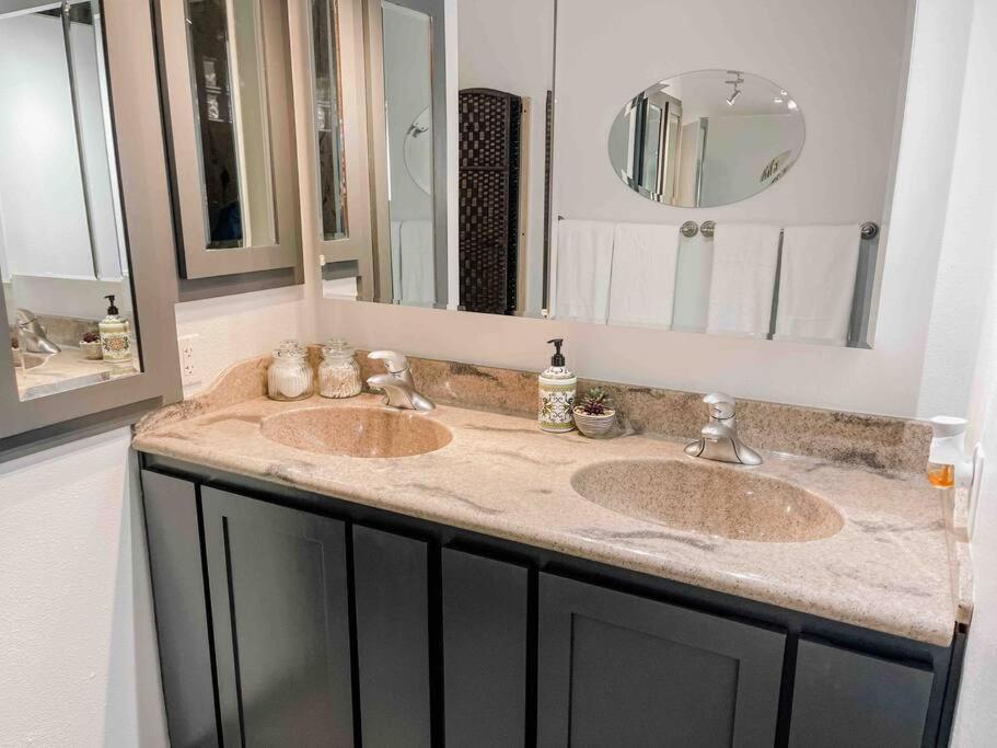 *Entertainment Villa* 5Min To Strip Optional Heated Pool Jacuzzi! ลาสเวกัส ภายนอก รูปภาพ