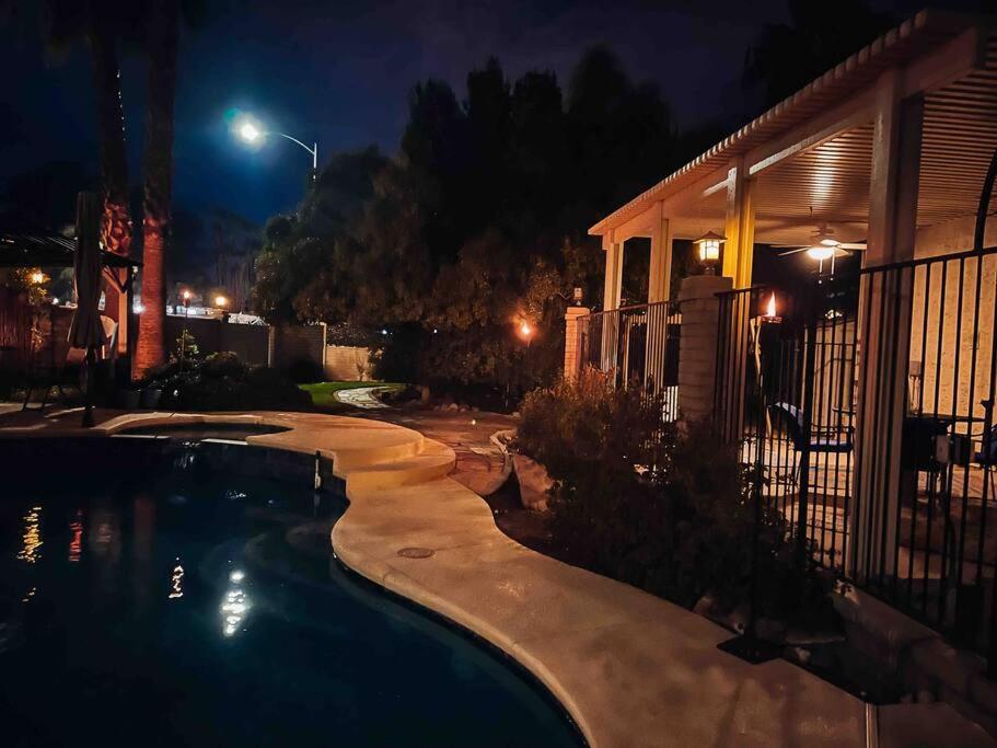 *Entertainment Villa* 5Min To Strip Optional Heated Pool Jacuzzi! ลาสเวกัส ภายนอก รูปภาพ
